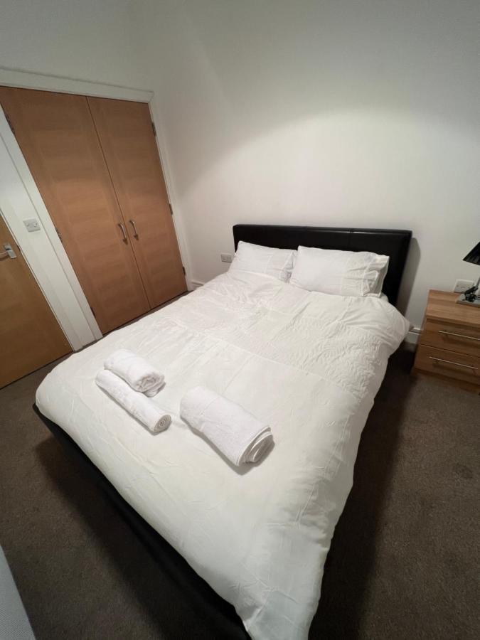 Bigkings Cosy 2 Bedroom Apartment With Free Parking In Central Manchester Extérieur photo